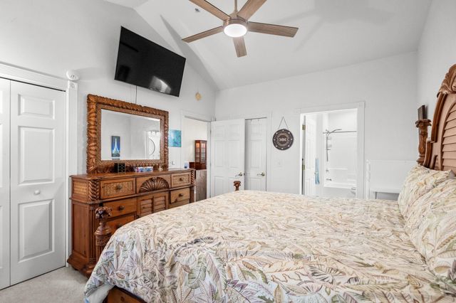 4879 Luster Leaf Cir Apt 404, Myrtle Beach, SC 29577