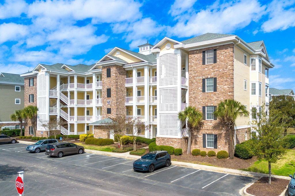 4879 Luster Leaf Cir Apt 404, Myrtle Beach, SC 29577