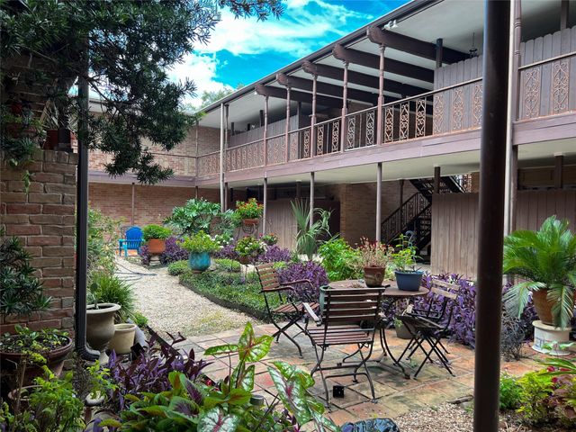 2516 Commonwealth Street 102, Houston, TX 77006