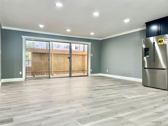 2516 Commonwealth Street 102, Houston, TX 77006