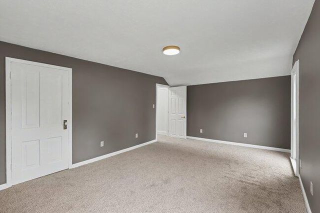937 W Giles Road, Muskegon, MI 49445
