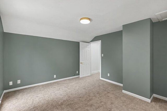 937 W Giles Road, Muskegon, MI 49445