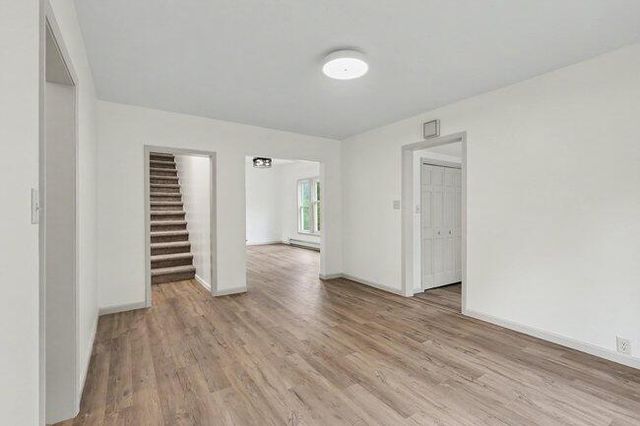 937 W Giles Road, Muskegon, MI 49445