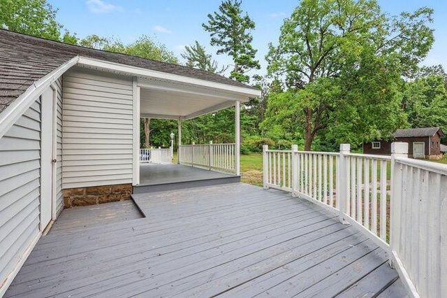 937 W Giles Road, Muskegon, MI 49445