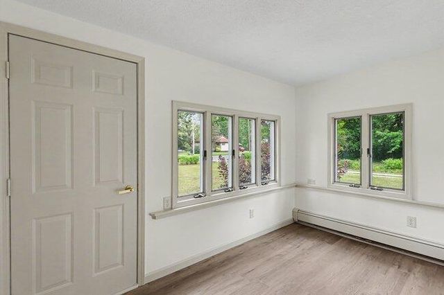 937 W Giles Road, Muskegon, MI 49445
