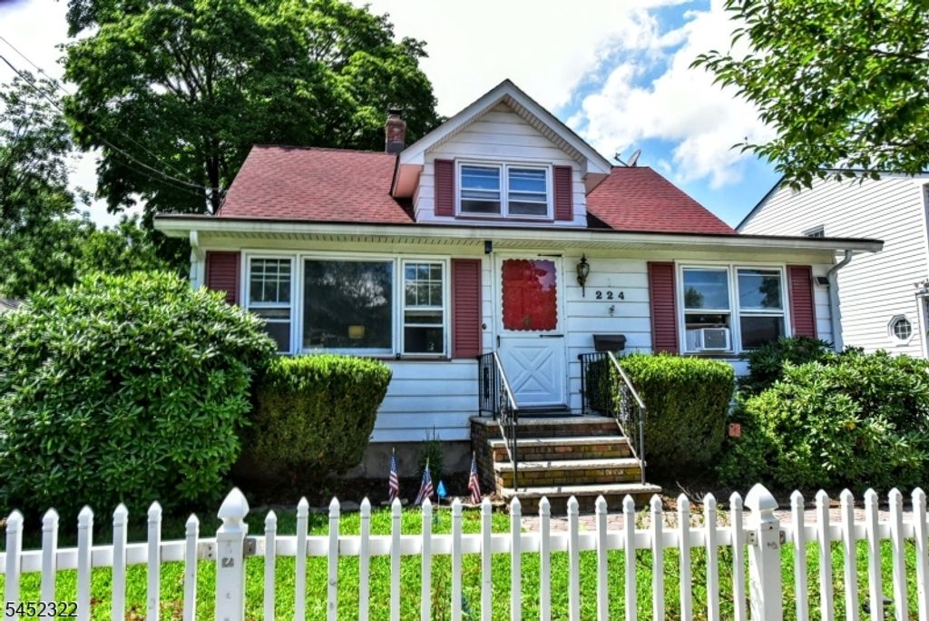 224 Romain Ave, Pompton Lakes Boro, NJ 07442 — exterior