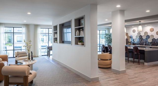 1505 Oliver Street 412, Houston, TX 77007