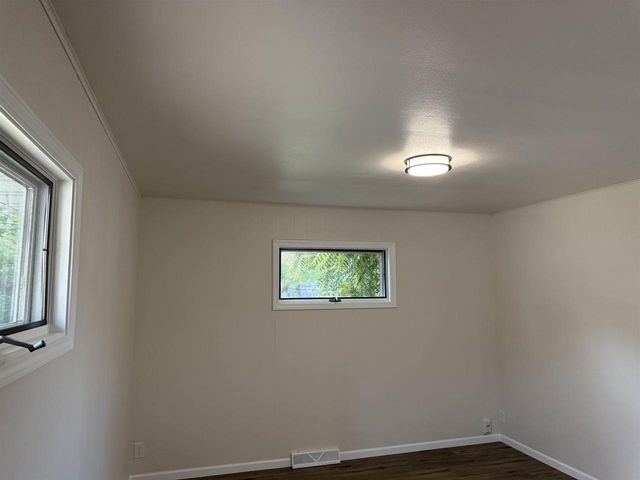929 HUNT AVENUE, Neenah, WI 54956