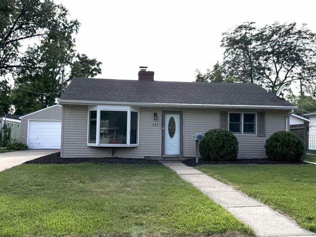 929 HUNT AVENUE, Neenah, WI 54956