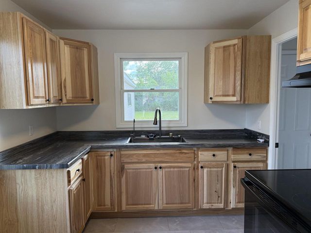 929 HUNT AVENUE, Neenah, WI 54956