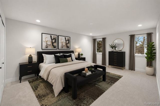 2911 Walsh Drive, Rochester Hills, MI 48309