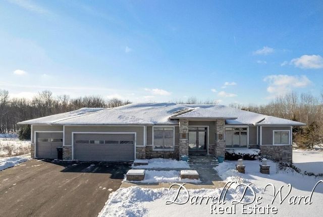 10701 Whispering Waters Lane, Caledonia, MI 49316