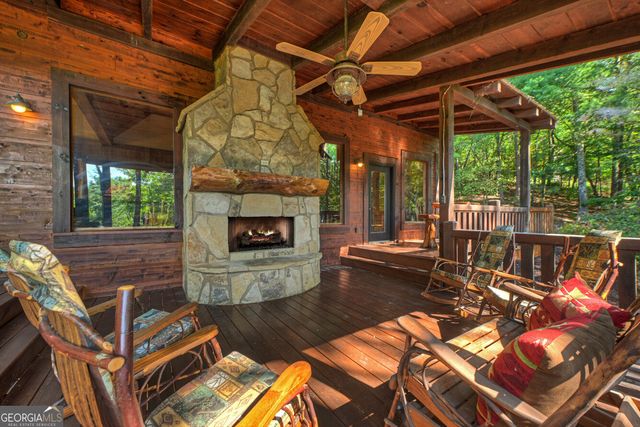 330 Seneca Drive, Ellijay, GA 30540