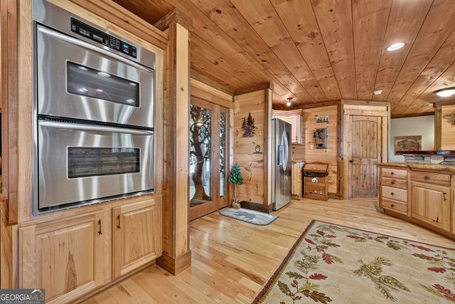 330 Seneca Drive, Ellijay, GA 30540