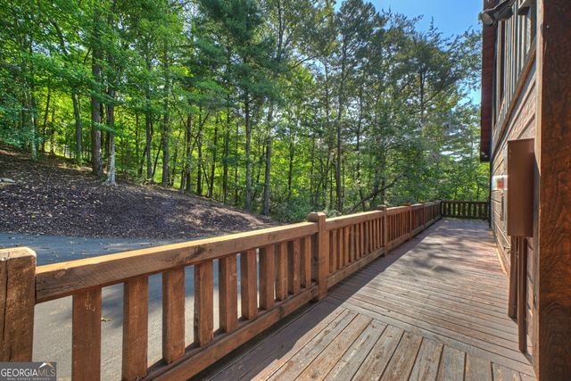 330 Seneca Drive, Ellijay, GA 30540