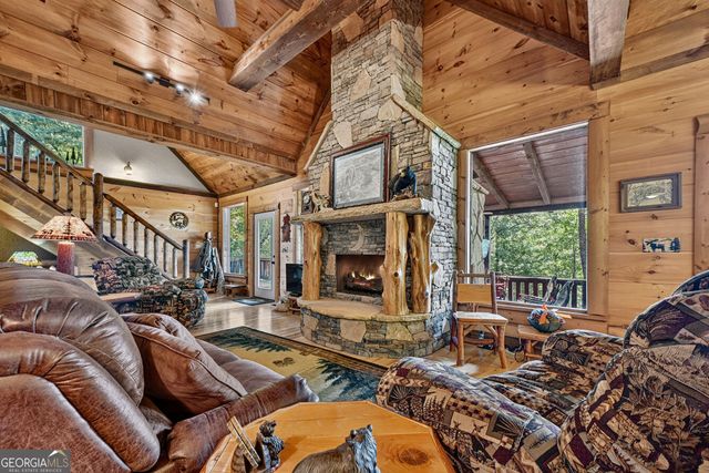 330 Seneca Drive, Ellijay, GA 30540