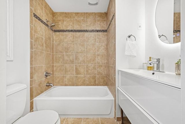 245 E 40th Avenue, San Mateo, CA 94403