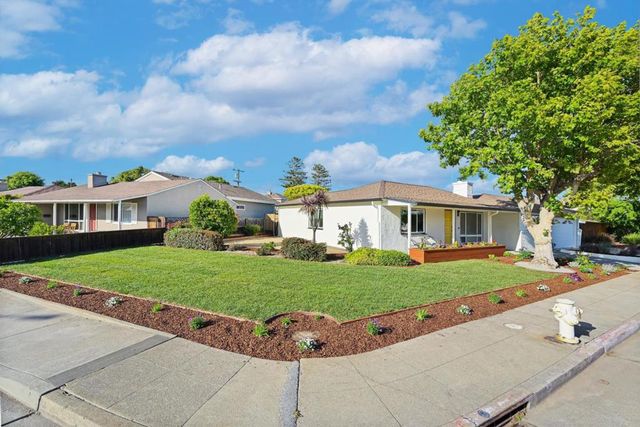 245 E 40th Avenue, San Mateo, CA 94403