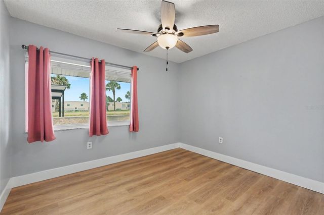 1208 HIGHLAND AVENUE SE 121, Largo, FL 33771