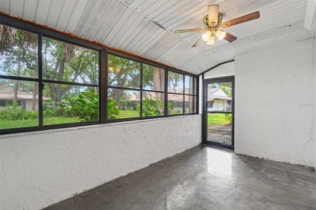 1208 HIGHLAND AVENUE SE 121, Largo, FL 33771