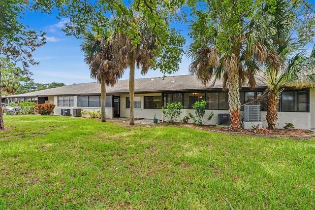 1208 HIGHLAND AVENUE SE 121, Largo, FL 33771
