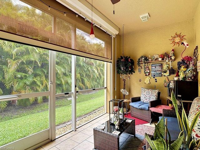 1051 Winding Pines CIR 105, Cape Coral, FL 33909