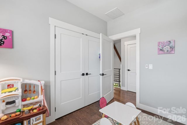 90 Gracie Lane, Weaverville, NC 28787