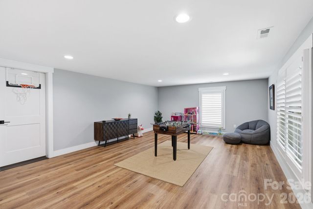 90 Gracie Lane, Weaverville, NC 28787
