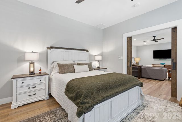 90 Gracie Lane, Weaverville, NC 28787