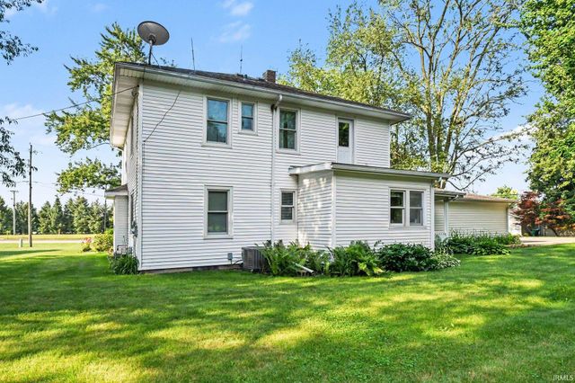 24567 Brick Road, South Bend, IN 46628