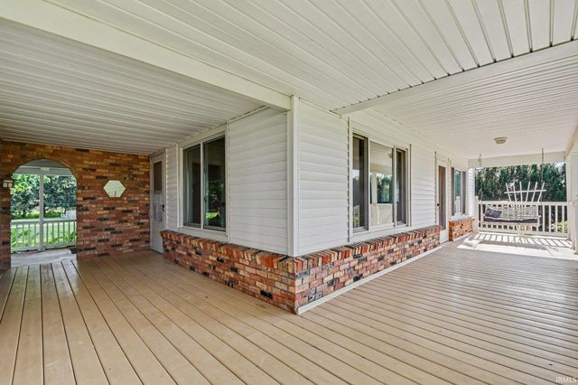 24567 Brick Road, South Bend, IN 46628