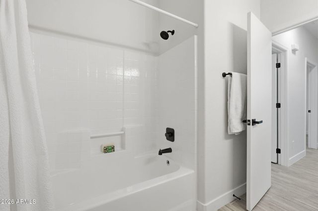 2307 W KRISTINA Avenue, San Tan Valley, AZ 85144