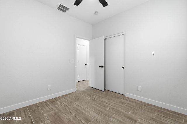 2307 W KRISTINA Avenue, San Tan Valley, AZ 85144