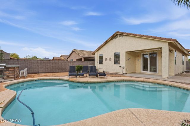 2307 W KRISTINA Avenue, San Tan Valley, AZ 85144