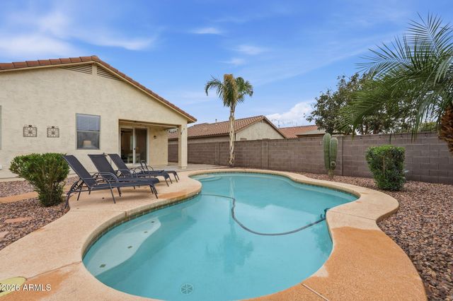 2307 W KRISTINA Avenue, San Tan Valley, AZ 85144