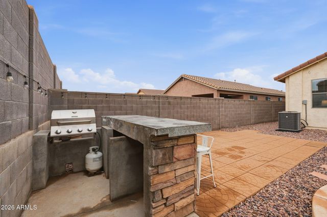 2307 W KRISTINA Avenue, San Tan Valley, AZ 85144