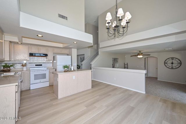 9715 W SUNNYSLOPE Lane, Peoria, AZ 85345