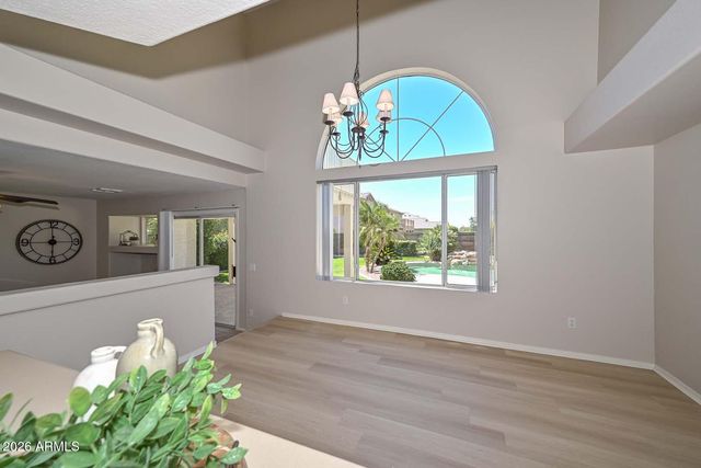 9715 W SUNNYSLOPE Lane, Peoria, AZ 85345
