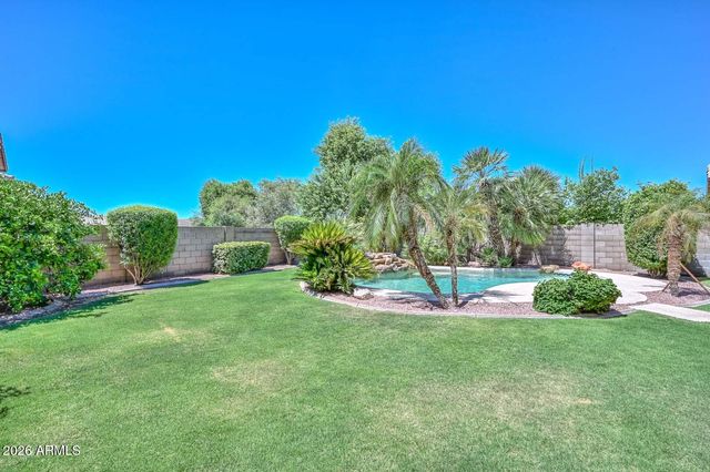 9715 W SUNNYSLOPE Lane, Peoria, AZ 85345