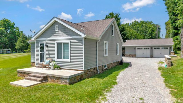 8733 New Harmony Road, Evansville, IN 47720