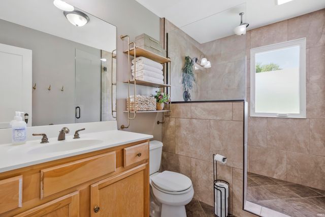 8733 New Harmony Road, Evansville, IN 47720
