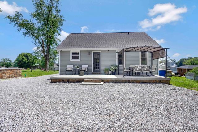 8733 New Harmony Road, Evansville, IN 47720