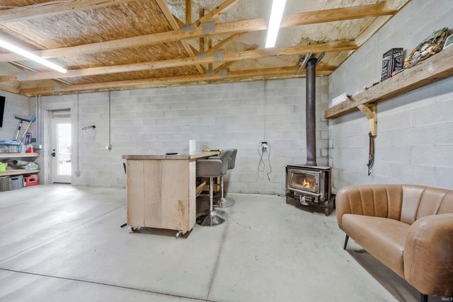 8733 New Harmony Road, Evansville, IN 47720