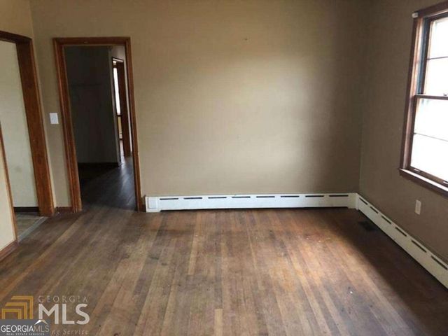 329 Mcdonough Road, Jackson, GA 30233
