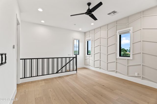 5513 E VERDE Lane, Phoenix, AZ 85018