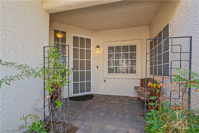 6647 Isolated Avenue, Las Vegas, NV 89110