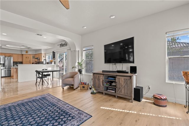 6647 Isolated Avenue, Las Vegas, NV 89110