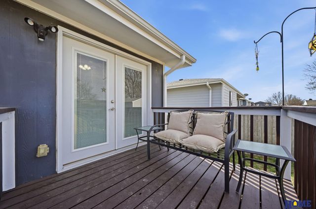 2111 NW 55th Street, Lincoln, NE 68528