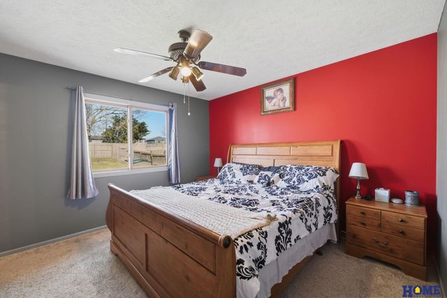 2111 NW 55th Street, Lincoln, NE 68528