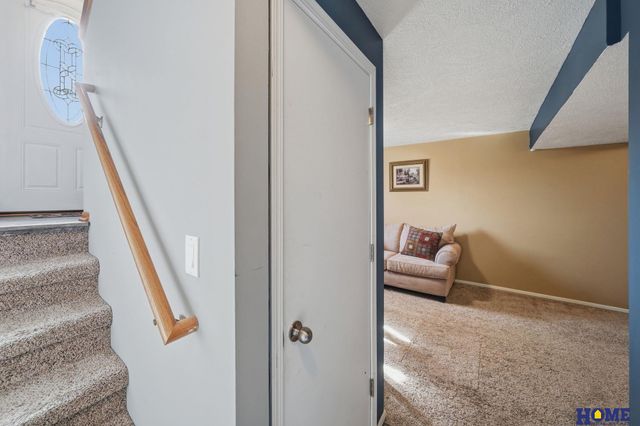 2111 NW 55th Street, Lincoln, NE 68528